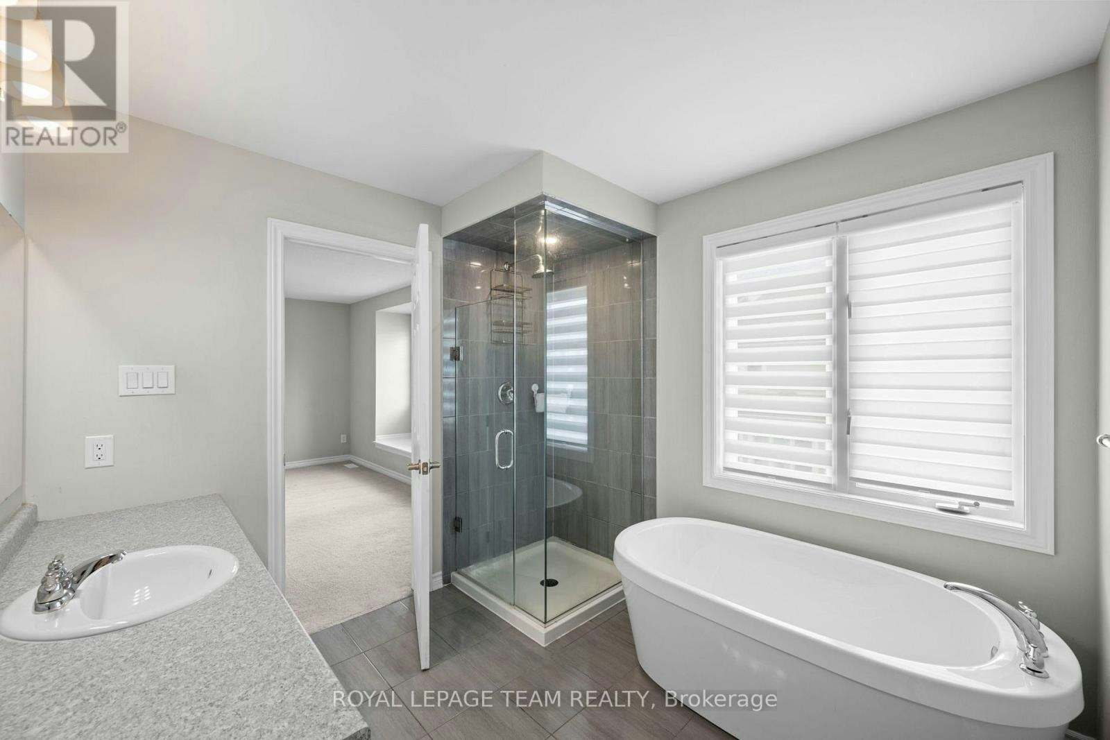 127 Solaris Drive, Ottawa, ON, K2M 2X4 - 16
