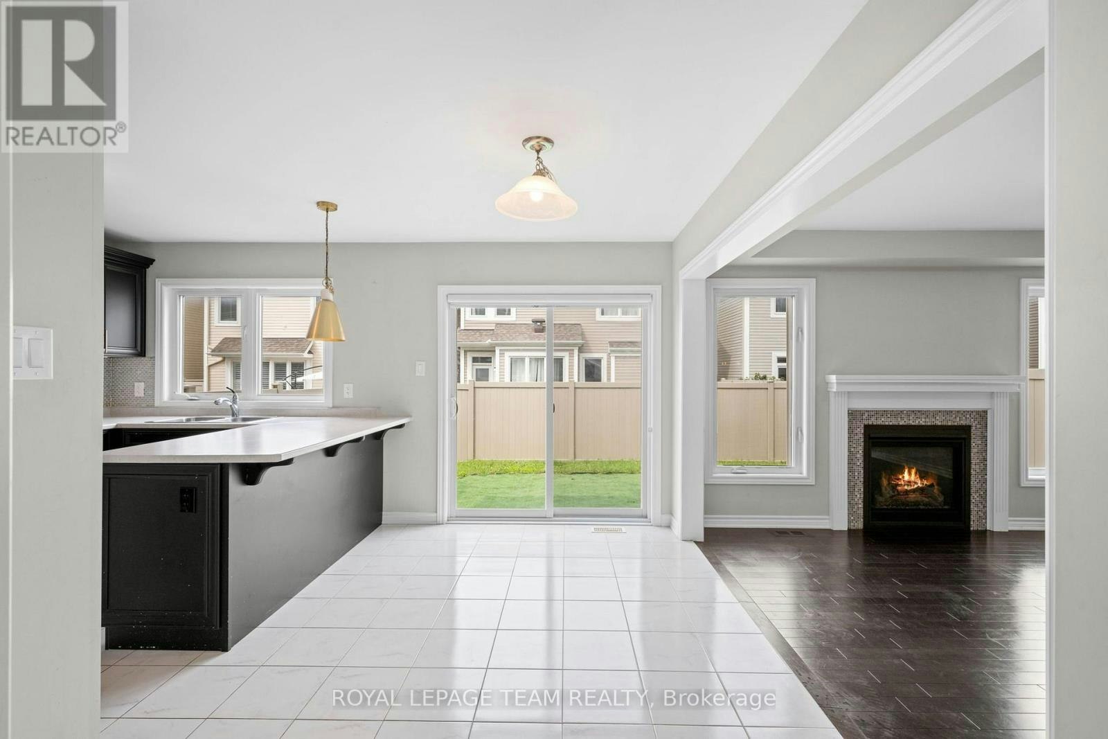 127 Solaris Drive, Ottawa, ON, K2M 2X4 - 8