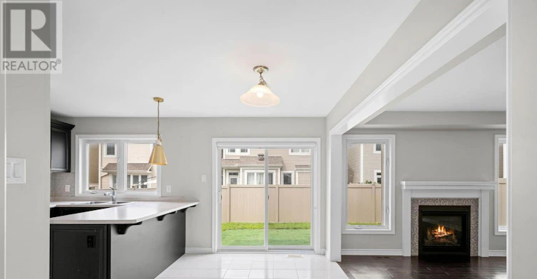 127 Solaris Drive, Ottawa, ON, K2M 2X4 - 8