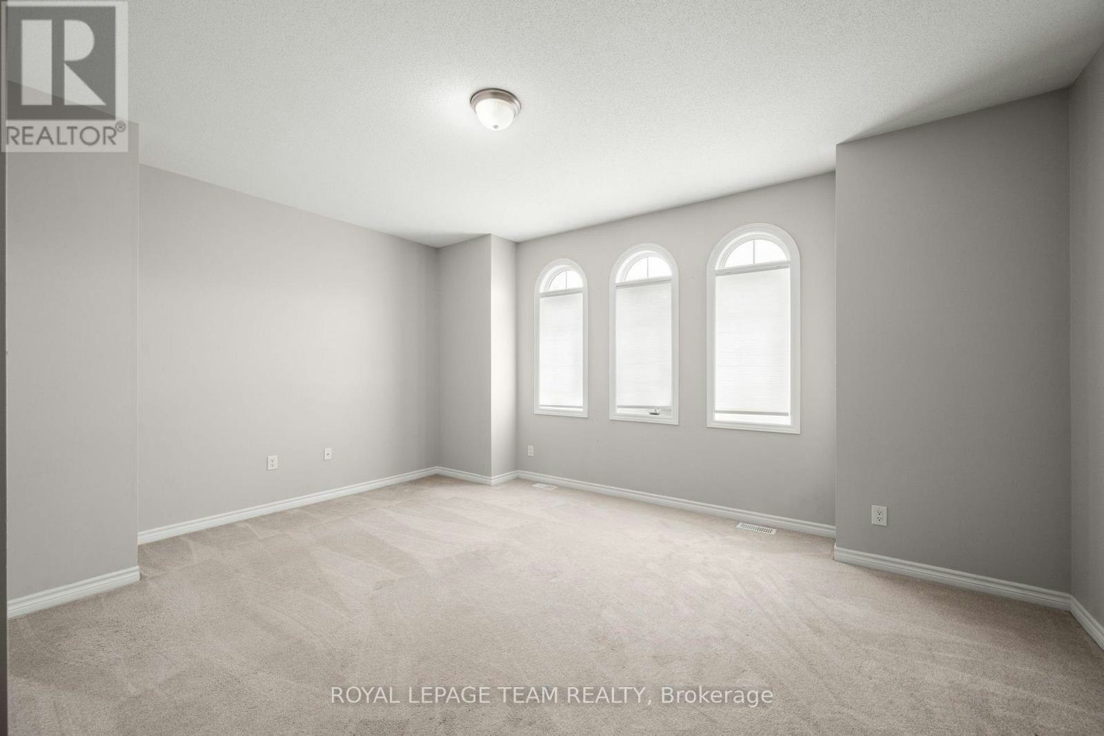 127 Solaris Drive, Ottawa, ON, K2M 2X4 - 11