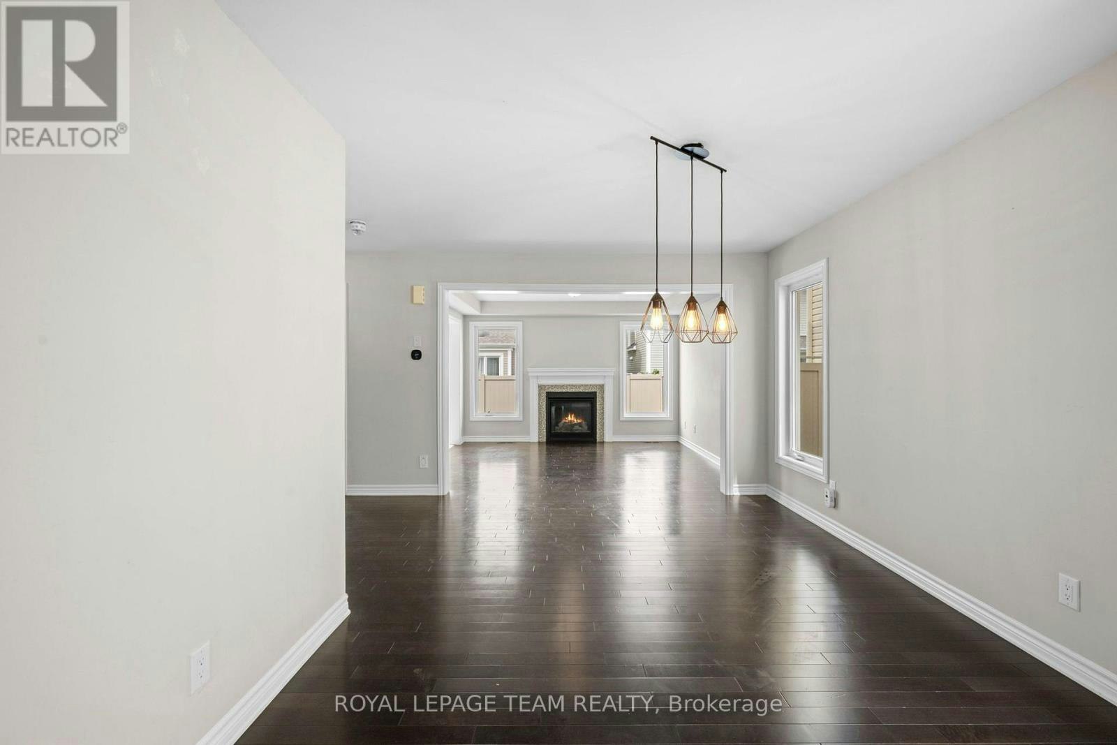 127 Solaris Drive, Ottawa, ON, K2M 2X4 - 3