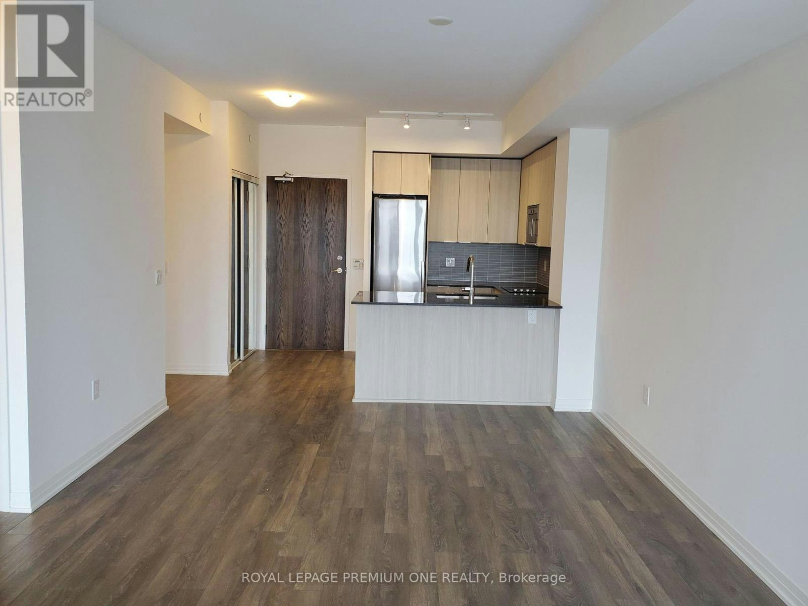 416-99 Eagle Rock Way, Vaughan, ON, L6A 5A7 - 8