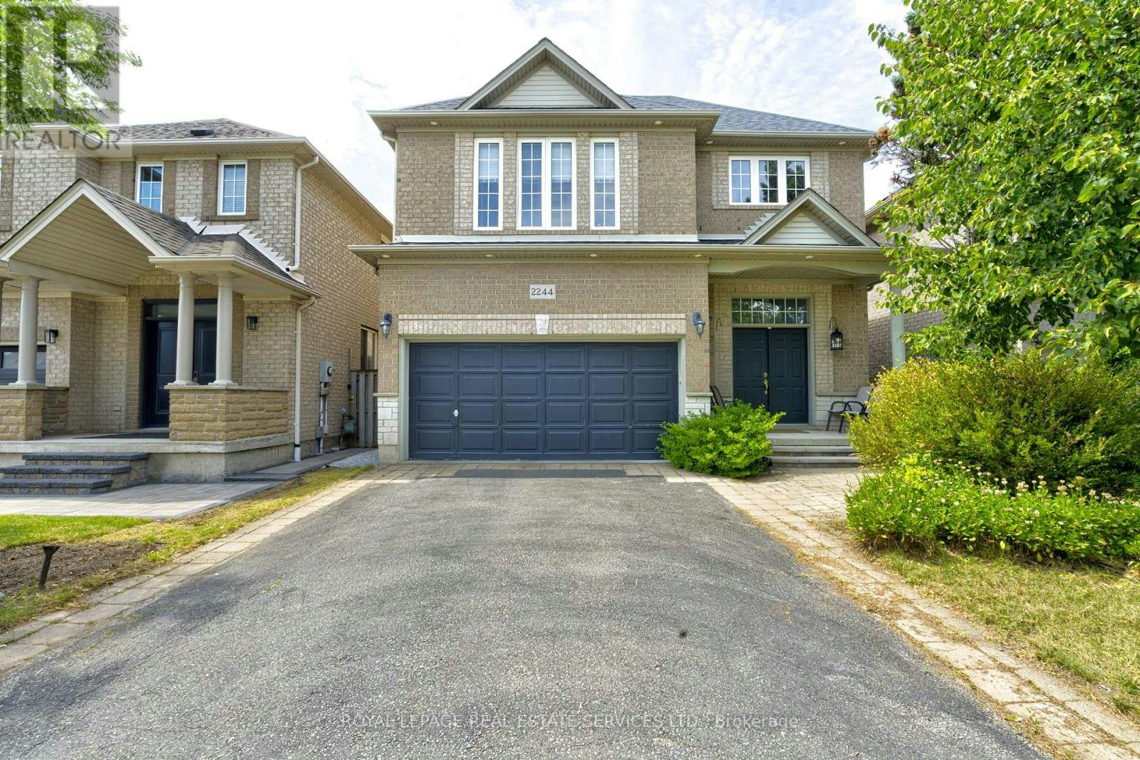 2244 Osprey Lane, Oakville, ON, L6M 3Z8