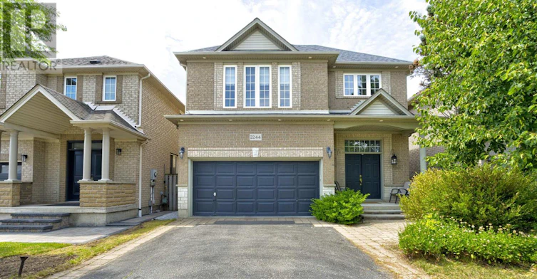 2244 Osprey Lane, Oakville, ON, L6M 3Z8