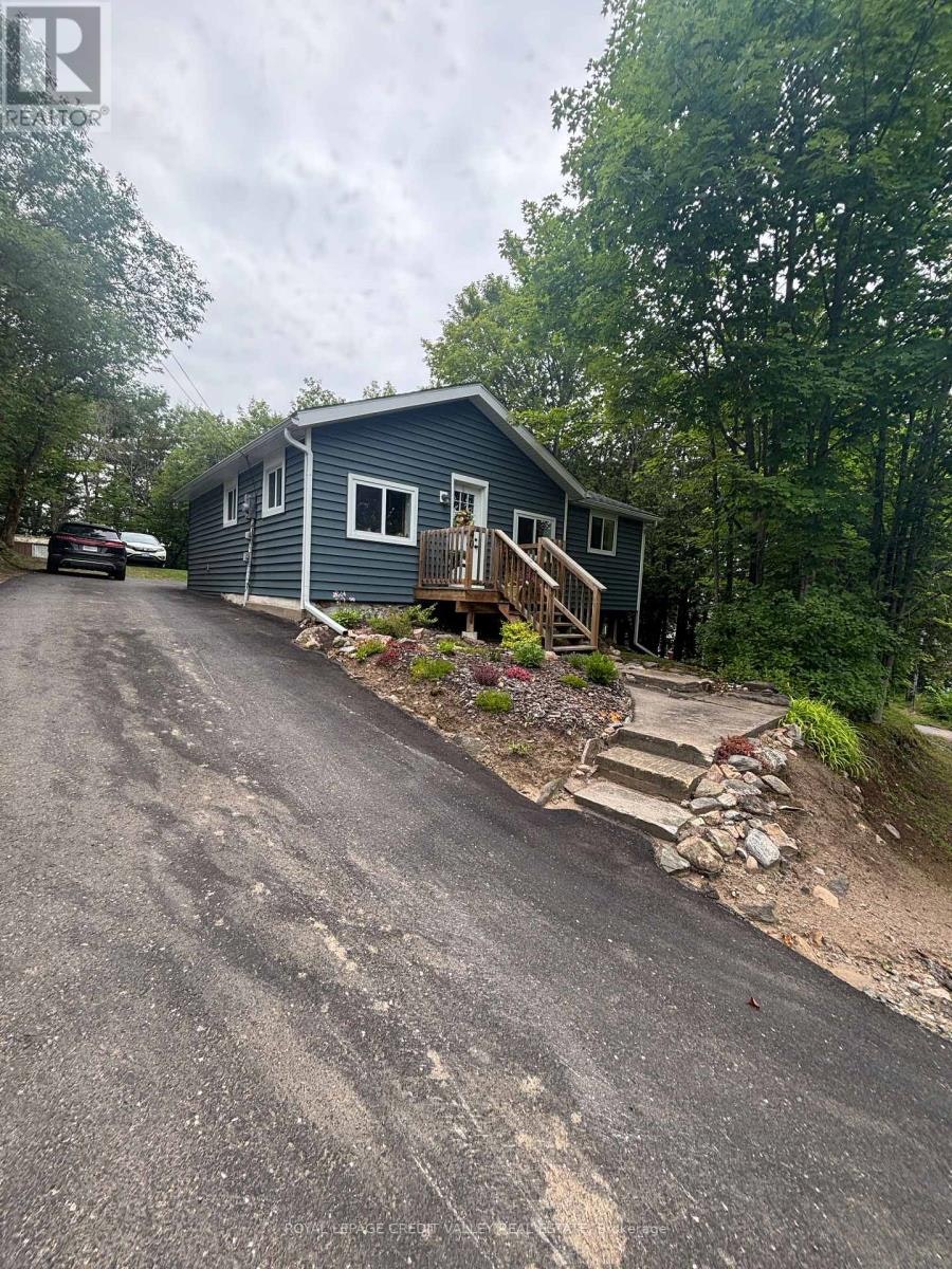 39 Cleak Avenue N, Bancroft, ON, K0L 1C0
