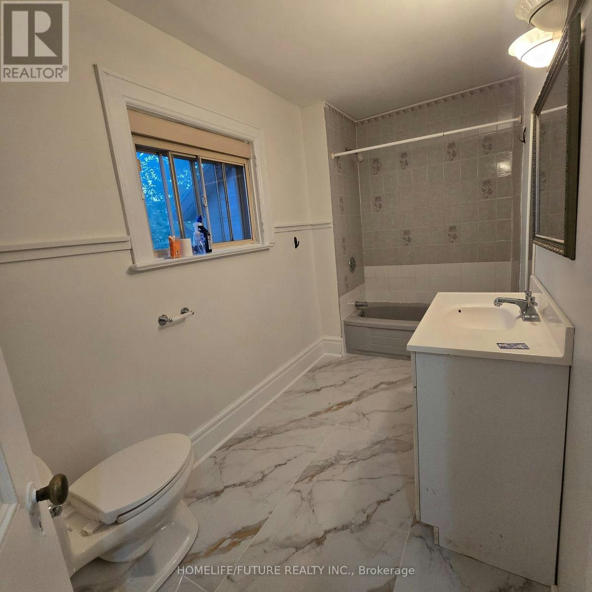 B-16 Highland Avenue, Belleville, ON, K8P 3R1 - 8