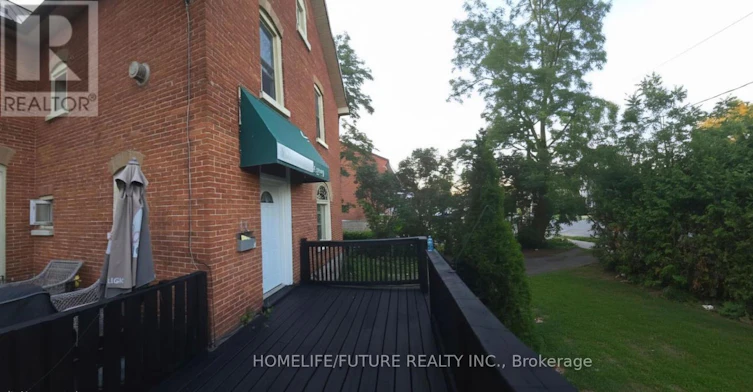 B-16 Highland Avenue, Belleville, ON, K8P 3R1 - 4
