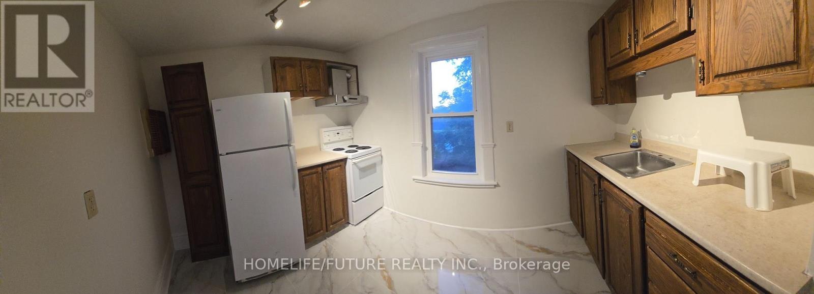 B-16 Highland Avenue, Belleville, ON, K8P 3R1 - 9