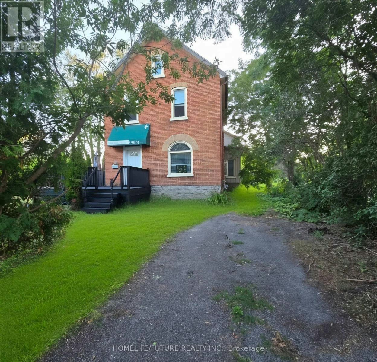 B-16 Highland Avenue, Belleville, ON, K8P 3R1 - 2