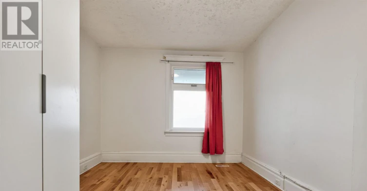 2-673 Woodbine Avenue, Toronto, ON, M4E 2J3 - 14