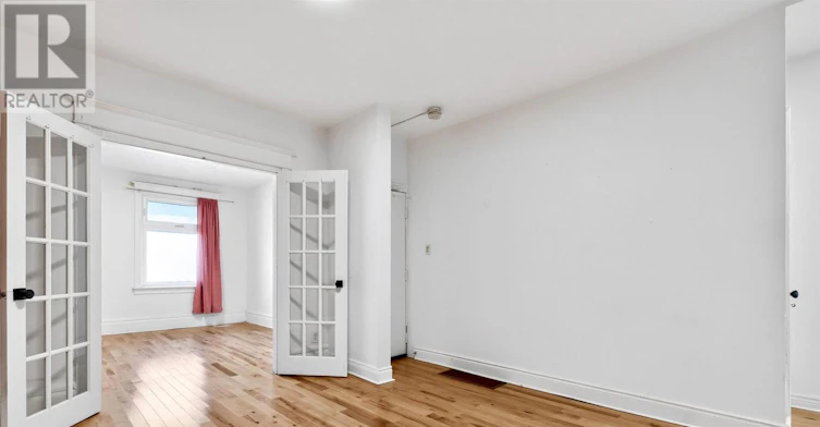 2-673 Woodbine Avenue, Toronto, ON, M4E 2J3 - 12
