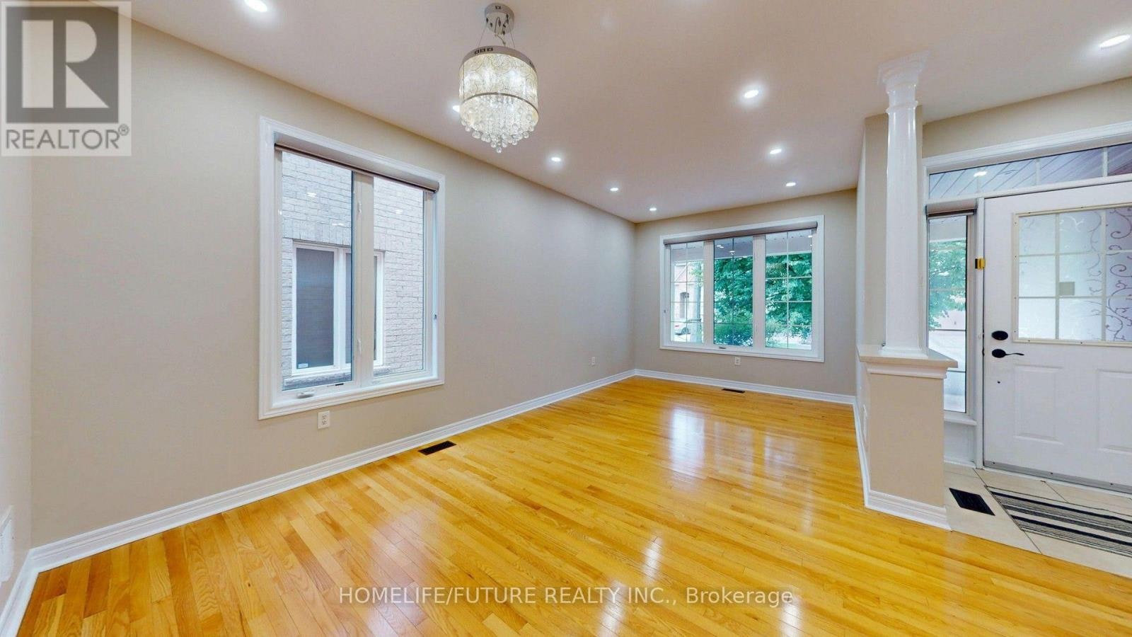 15 Ada Gardens, Markham, ON, L6B 0G2 - 6