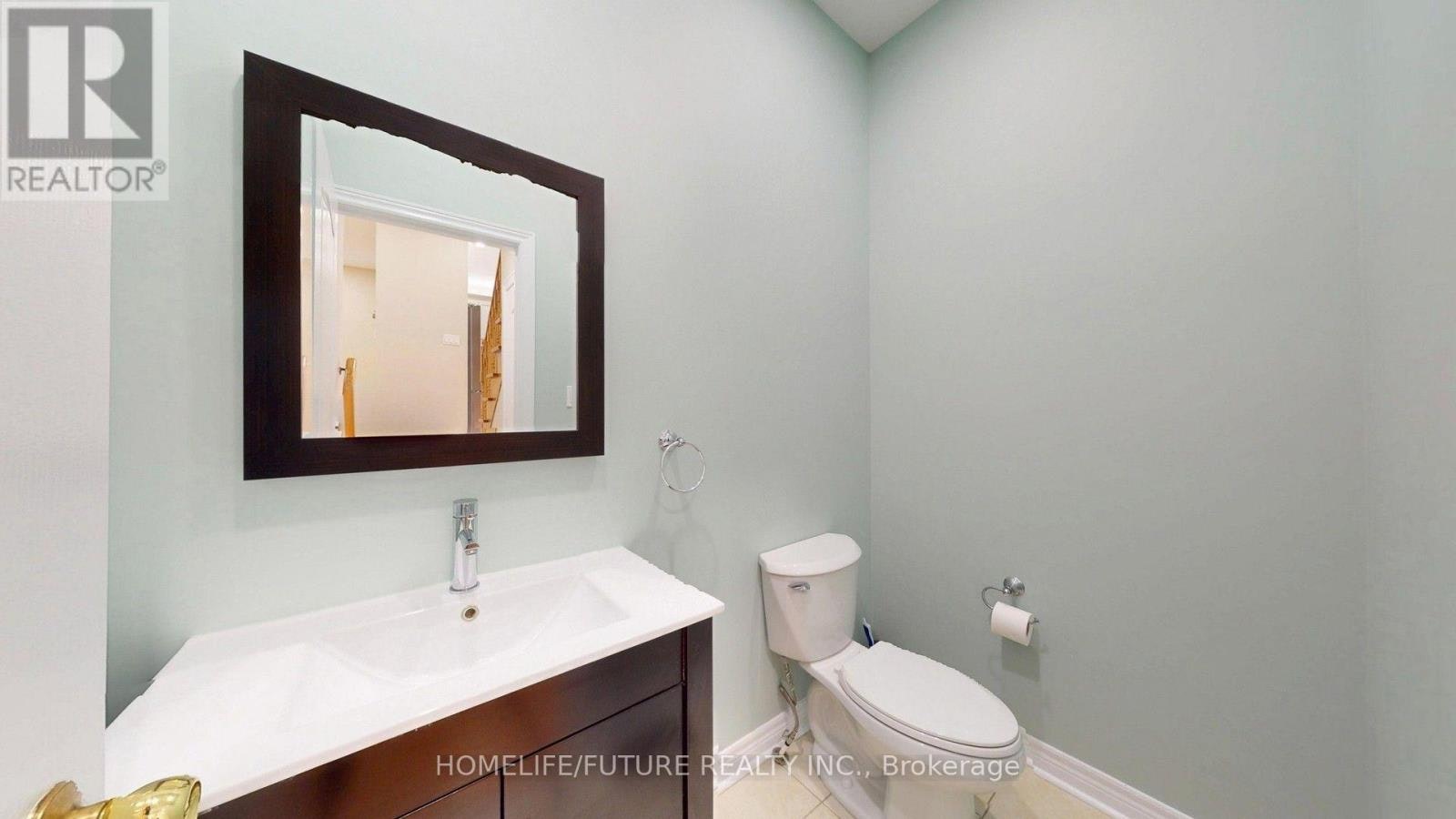 15 Ada Gardens, Markham, ON, L6B 0G2 - 15