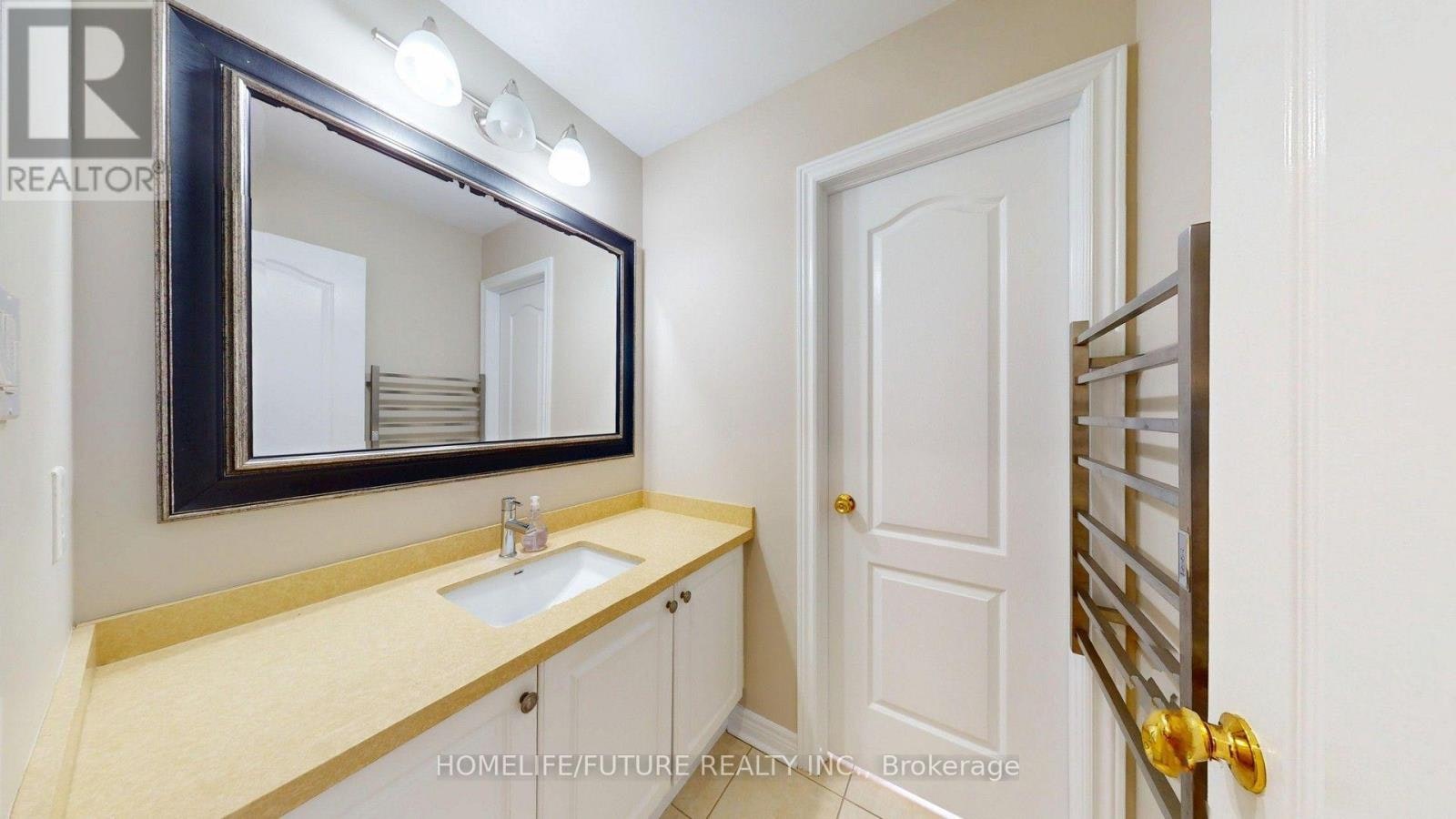 15 Ada Gardens, Markham, ON, L6B 0G2 - 24
