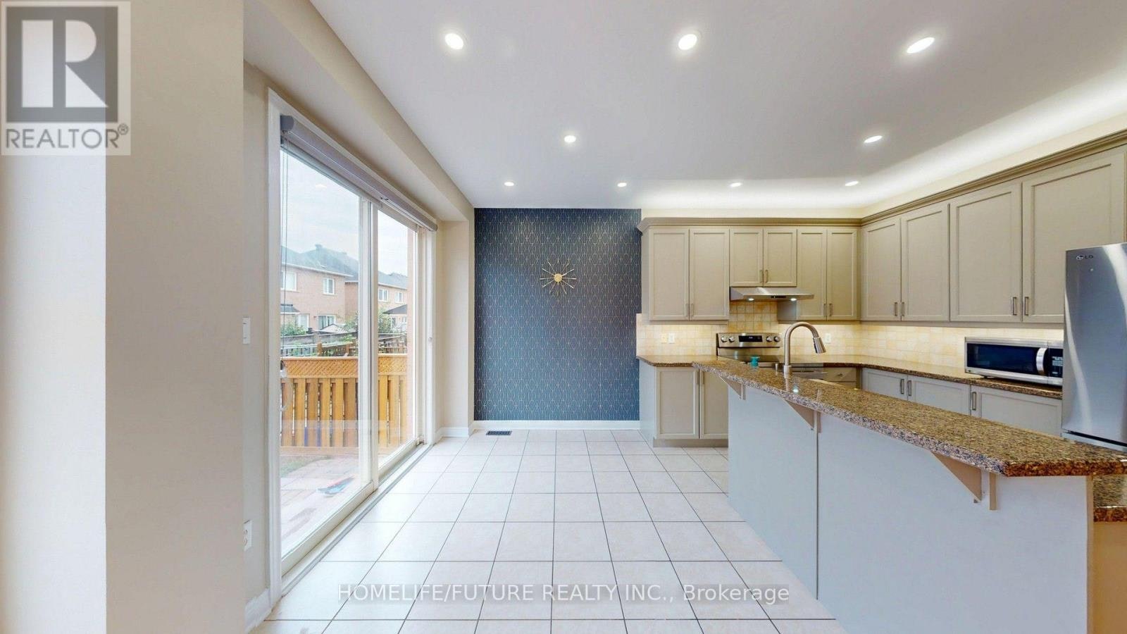 15 Ada Gardens, Markham, ON, L6B 0G2 - 14