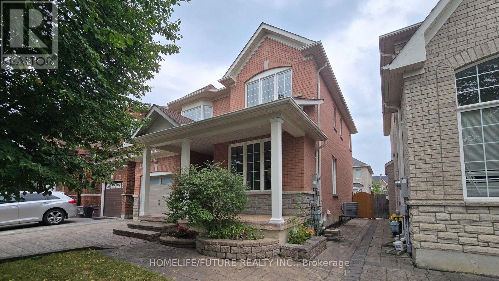 15 Ada Gardens, Markham, ON, L6B 0G2 - 2