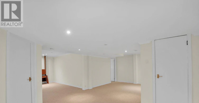 359 Mountbatten Avenue, Ottawa, ON, K1H 5W2 - 33