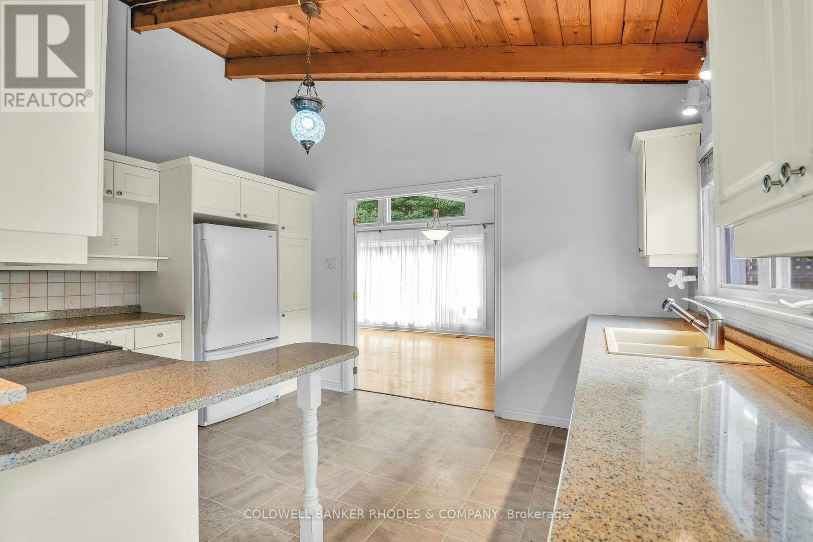 359 Mountbatten Avenue, Ottawa, ON, K1H 5W2 - 22