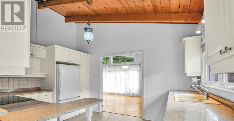 359 Mountbatten Avenue, Ottawa, ON, K1H 5W2 - 22