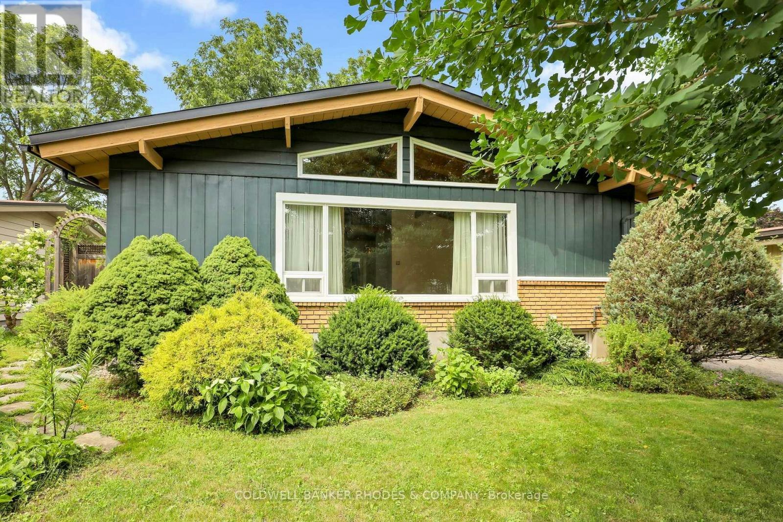 359 Mountbatten Avenue, Ottawa, ON, K1H 5W2 - 3