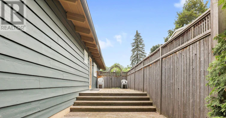 359 Mountbatten Avenue, Ottawa, ON, K1H 5W2 - 38