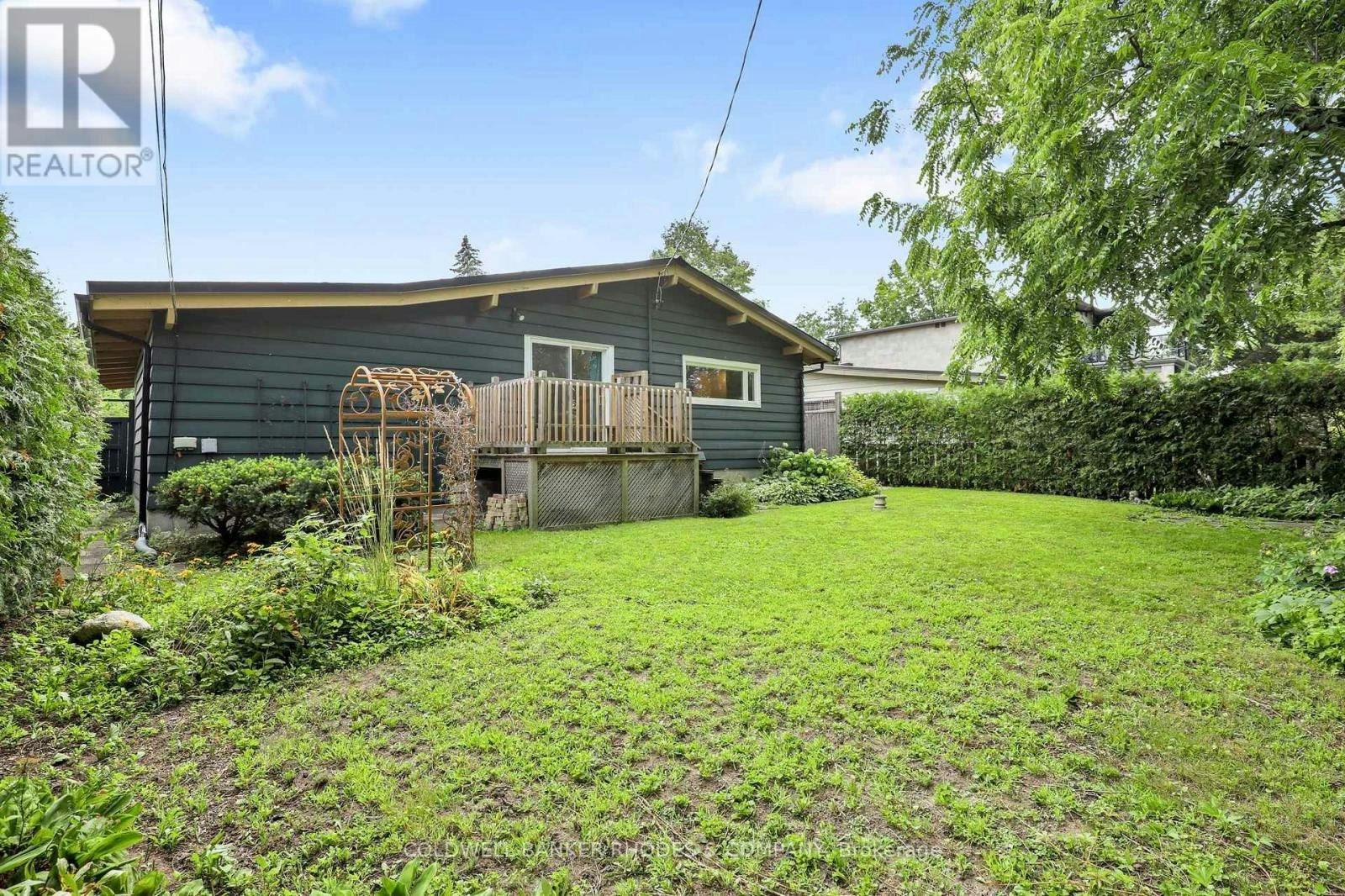 359 Mountbatten Avenue, Ottawa, ON, K1H 5W2 - 41