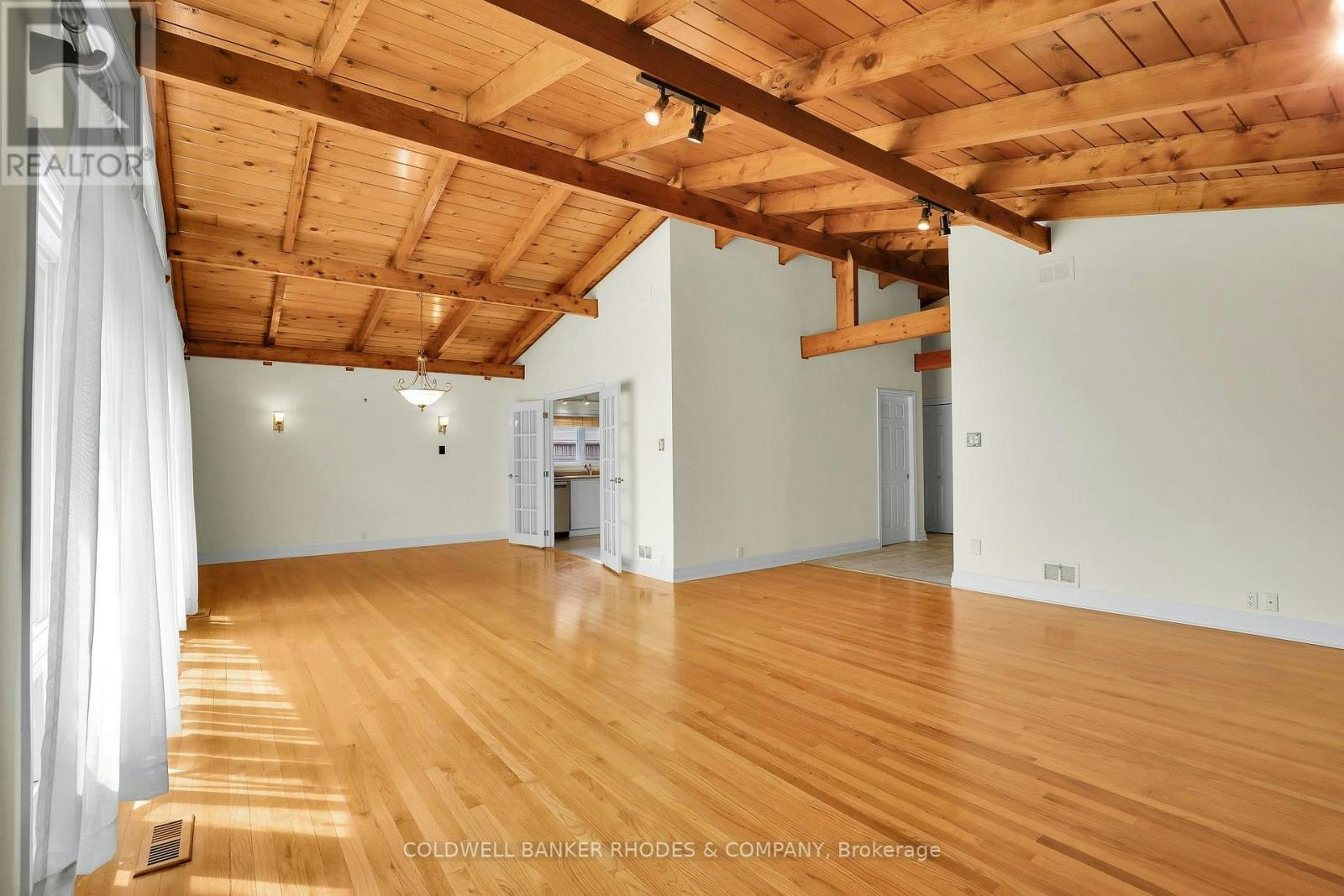 359 Mountbatten Avenue, Ottawa, ON, K1H 5W2 - 16