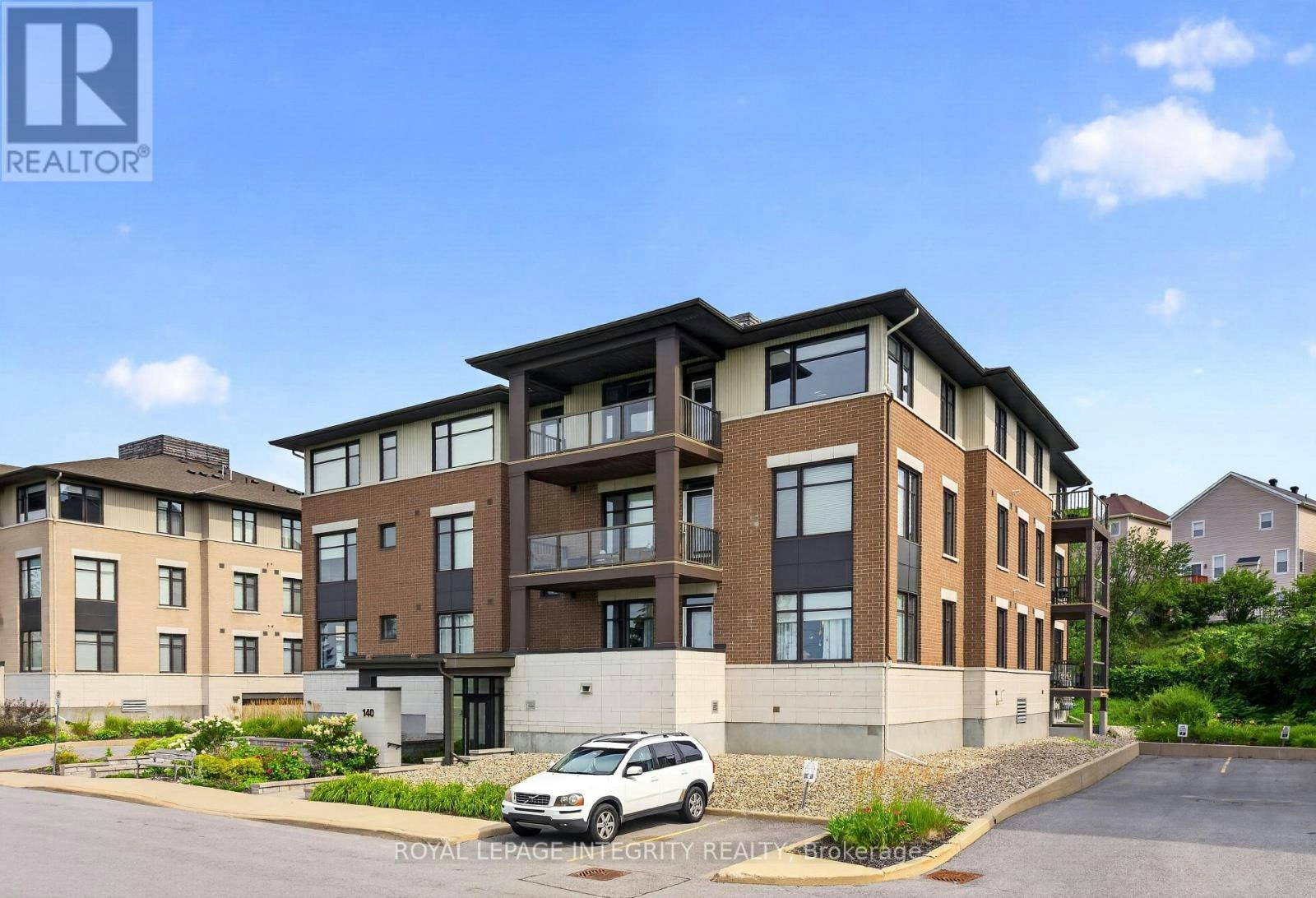 304-140 Guelph Private, Ottawa, ON, K2T 0J2 - 2