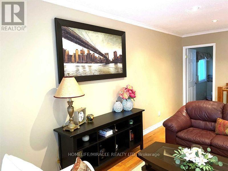46 Alpha Mills Road, Mississauga, ON, L5N 1H6 - 14