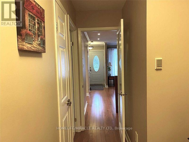 46 Alpha Mills Road, Mississauga, ON, L5N 1H6 - 8