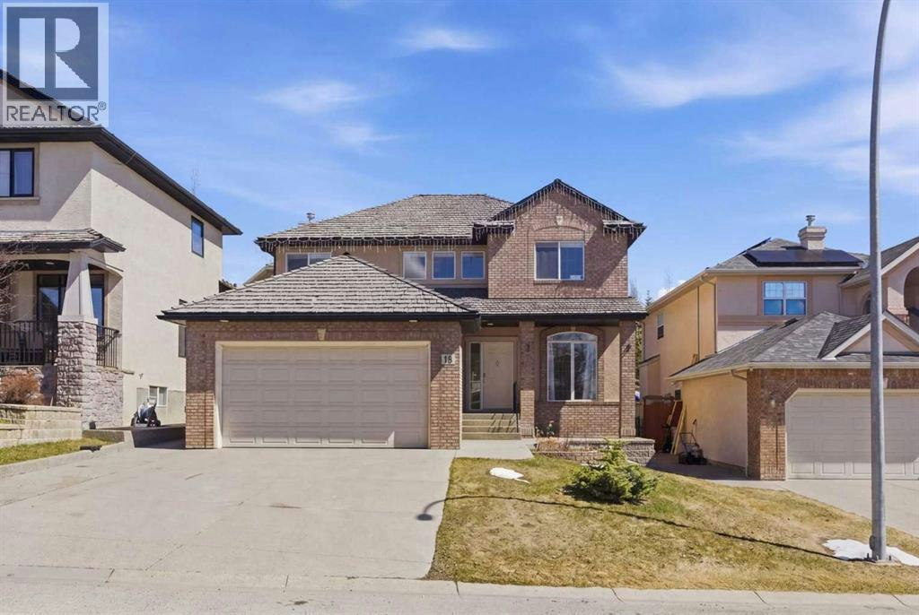 18 Royal Crest Way NW, Calgary, AB, T3G 4M8