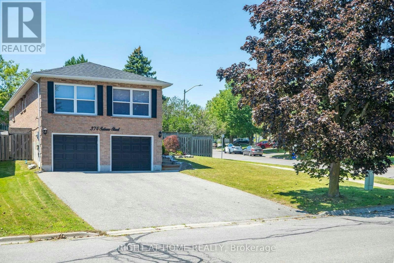 374 Salerno Street, Oshawa, ON, L1J 6W3