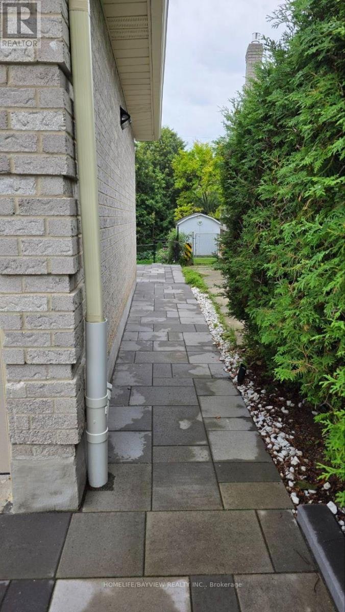 BASEMENT-385 Erin Trail, Newmarket, ON, L3Y 6K2 - 2