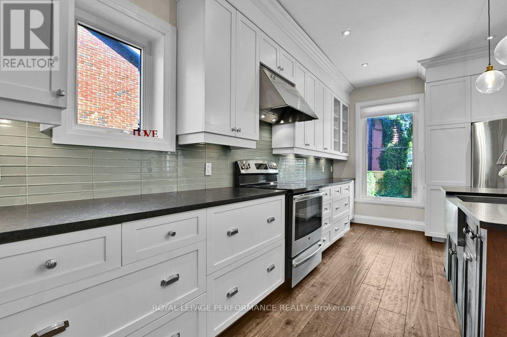 168 Stewart Street W, Ottawa, ON, K1N 6J9 - 10