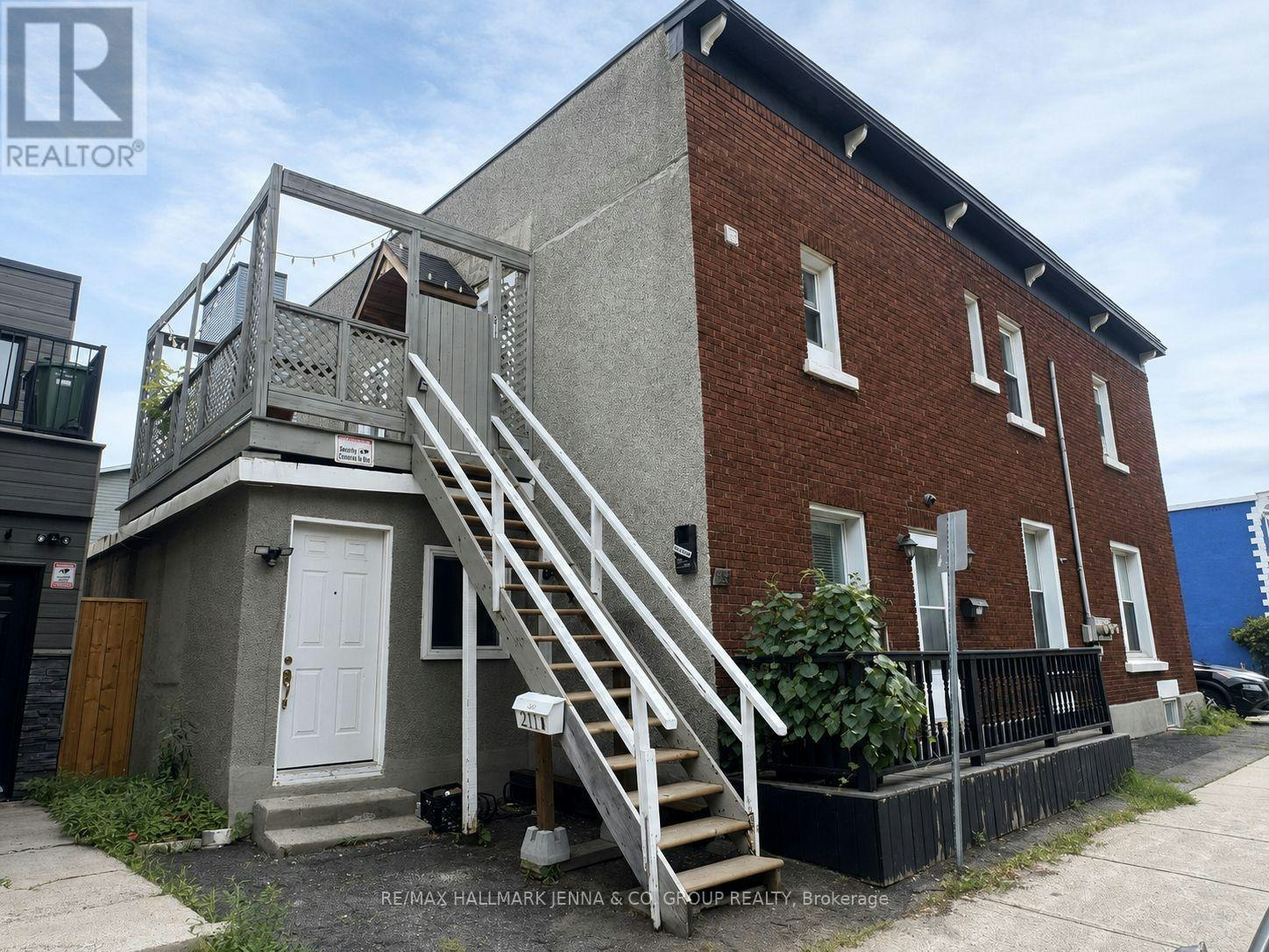 211 Hannah Street, Ottawa, ON, K1L 7M6