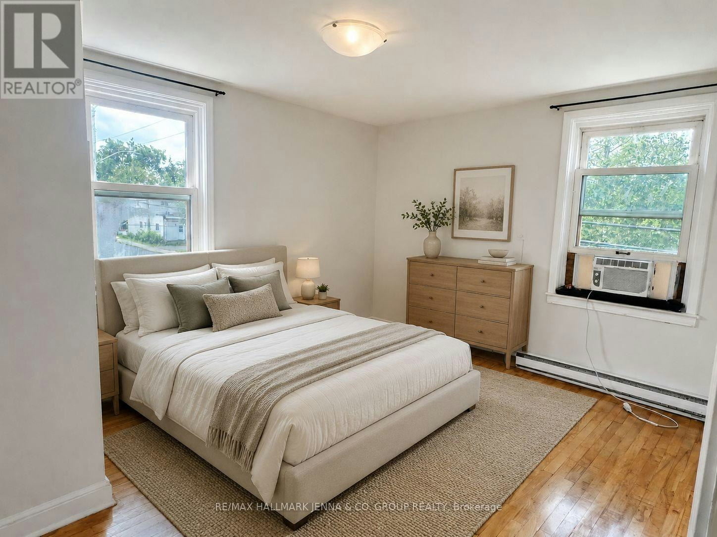 211 Hannah Street, Ottawa, ON, K1L 7M6 - 15