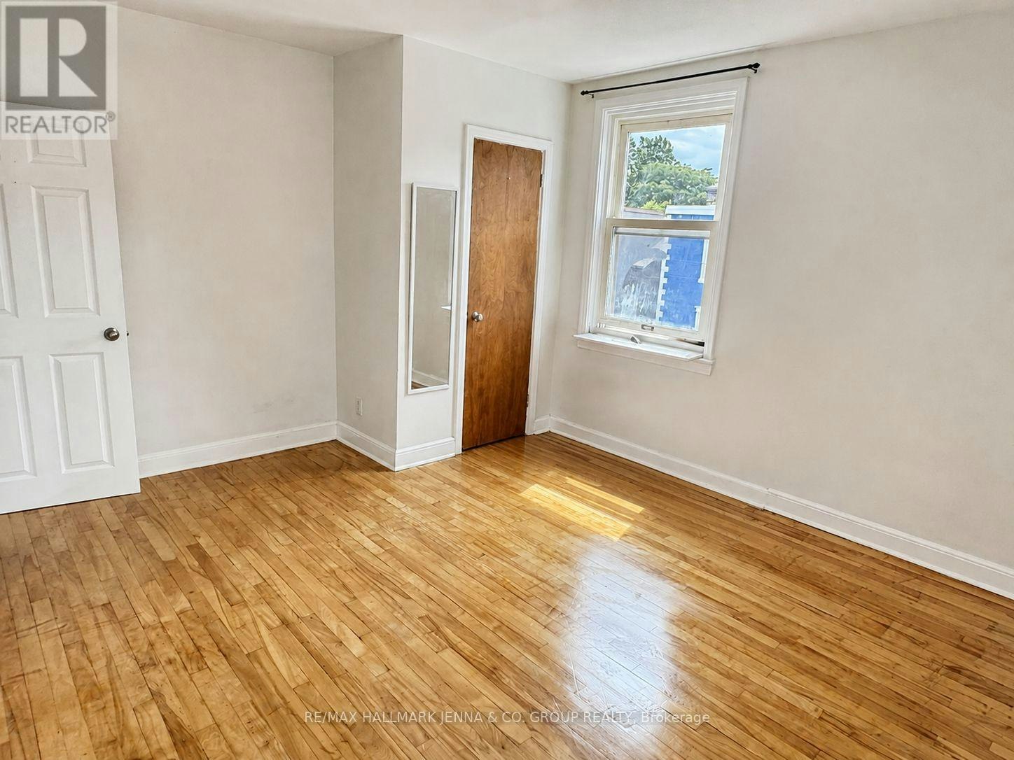 211 Hannah Street, Ottawa, ON, K1L 7M6 - 17