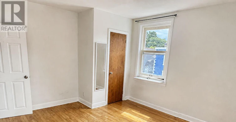 211 Hannah Street, Ottawa, ON, K1L 7M6 - 17