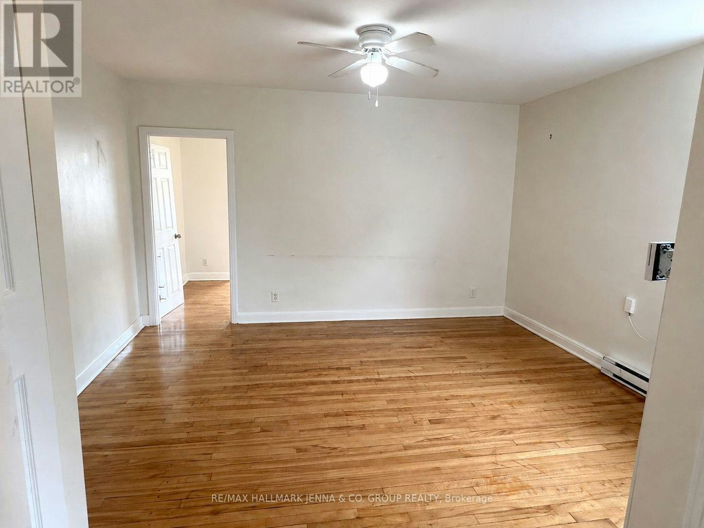 211 Hannah Street, Ottawa, ON, K1L 7M6 - 11