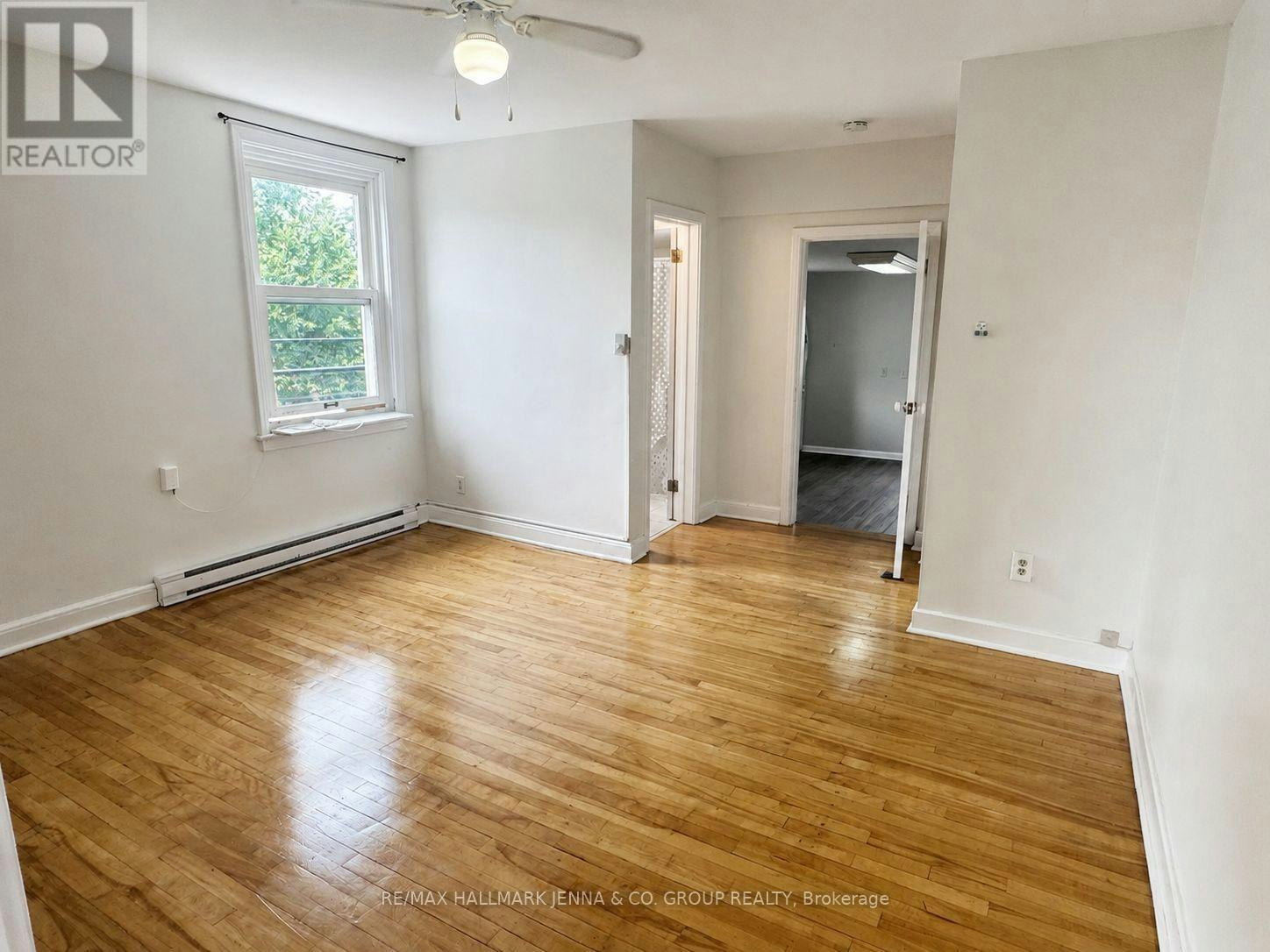 211 Hannah Street, Ottawa, ON, K1L 7M6 - 13