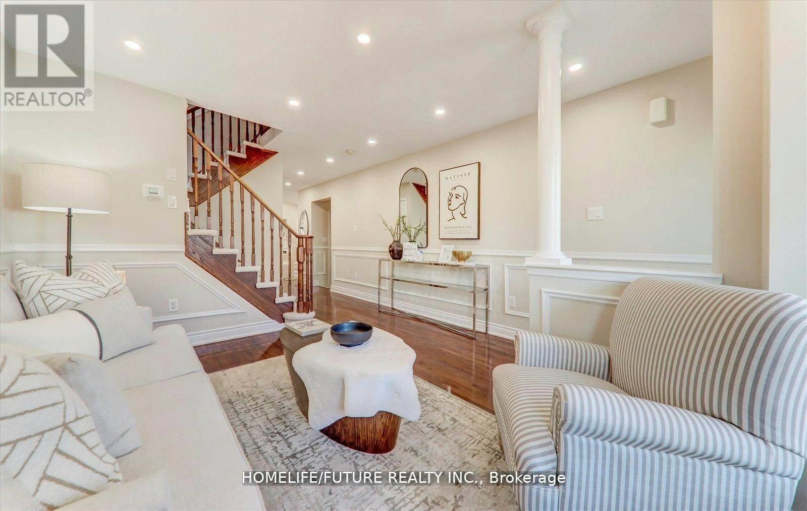 16 Barden Crescent, Ajax, ON, L1Z 2A8 - 2
