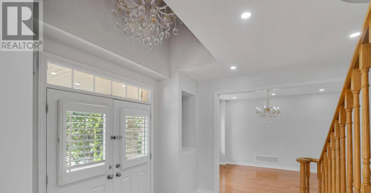 4 Overhold Crescent, Richmond Hill, ON, L4E 0L4 - 5