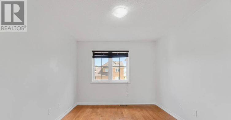 4 Overhold Crescent, Richmond Hill, ON, L4E 0L4 - 36