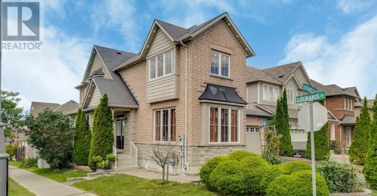 4 Overhold Crescent, Richmond Hill, ON, L4E 0L4 - 2