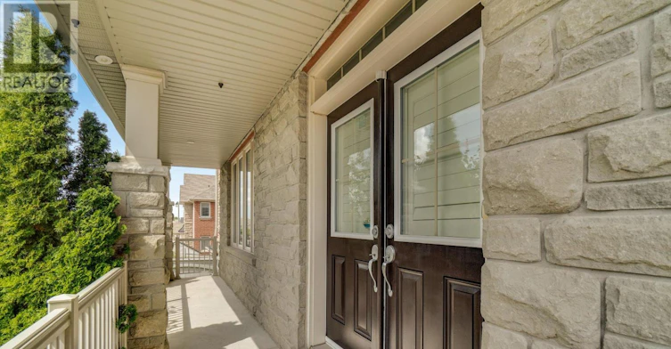 4 Overhold Crescent, Richmond Hill, ON, L4E 0L4