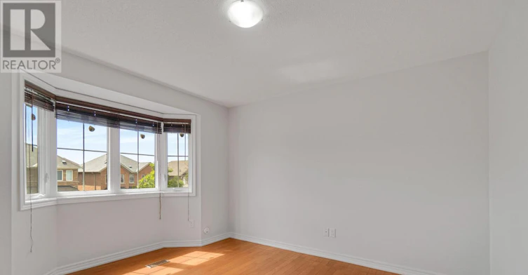 4 Overhold Crescent, Richmond Hill, ON, L4E 0L4 - 32