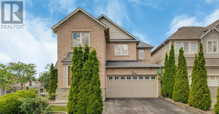 4 Overhold Crescent, Richmond Hill, ON, L4E 0L4 - 3