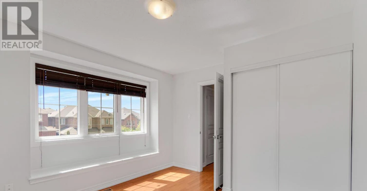 4 Overhold Crescent, Richmond Hill, ON, L4E 0L4 - 39