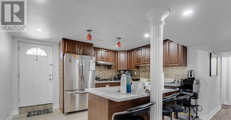 4 Overhold Crescent, Richmond Hill, ON, L4E 0L4 - 41