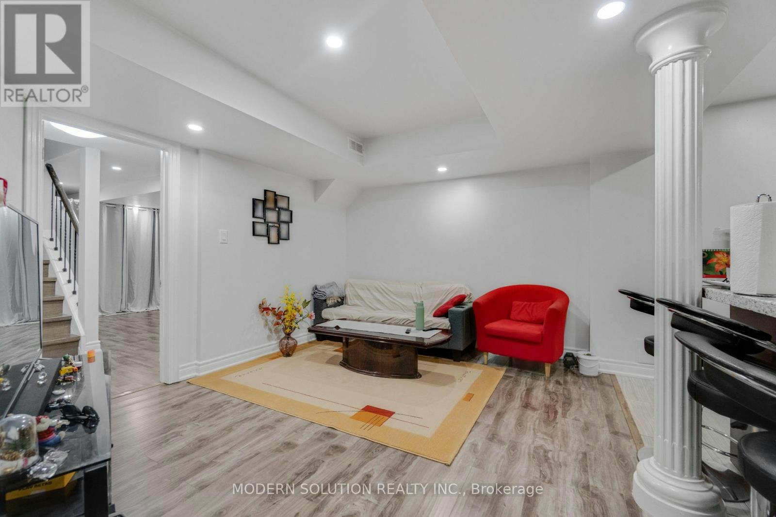 4 Overhold Crescent, Richmond Hill, ON, L4E 0L4 - 44
